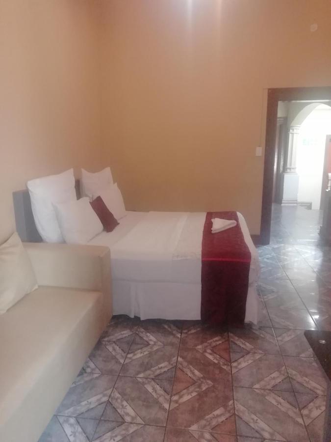 G&G Guesthouse Johannesburg Ngoại thất bức ảnh